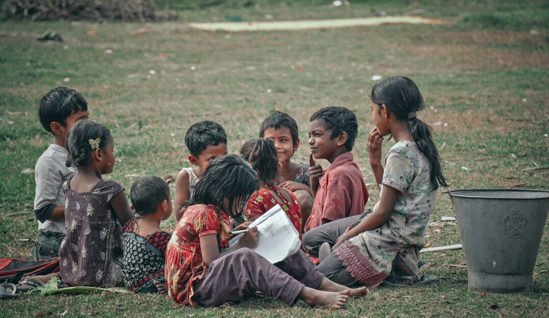 Small group having an open conversation in a circle